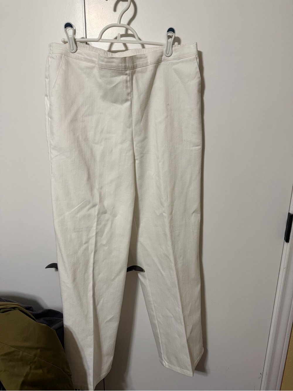 Alfred Dunner White Pants size 14 NWT